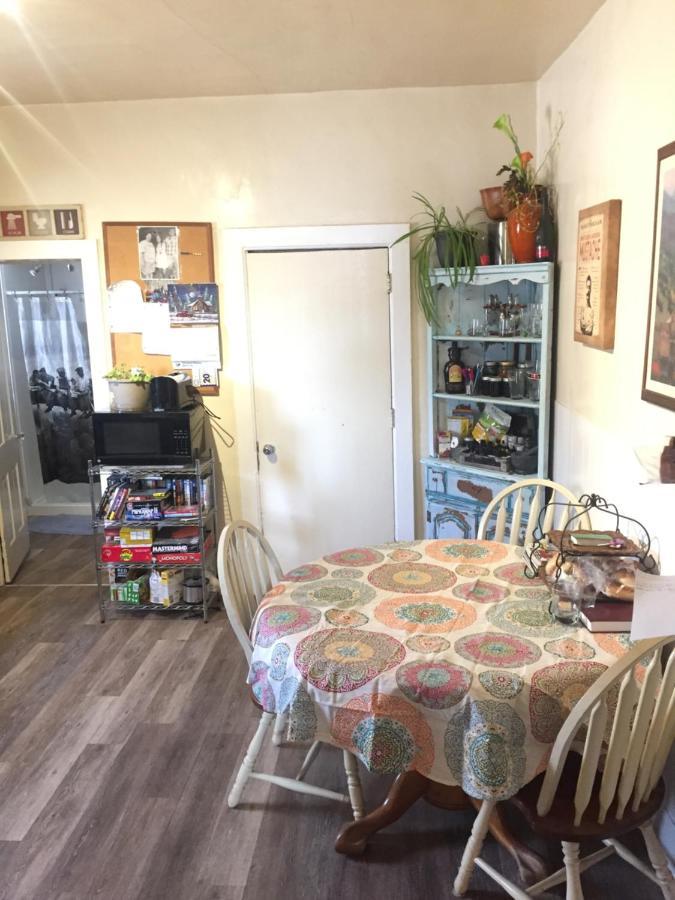Rooms In My House And Separate Apt On 13Th Street Self Catering Greeley Exterior photo
